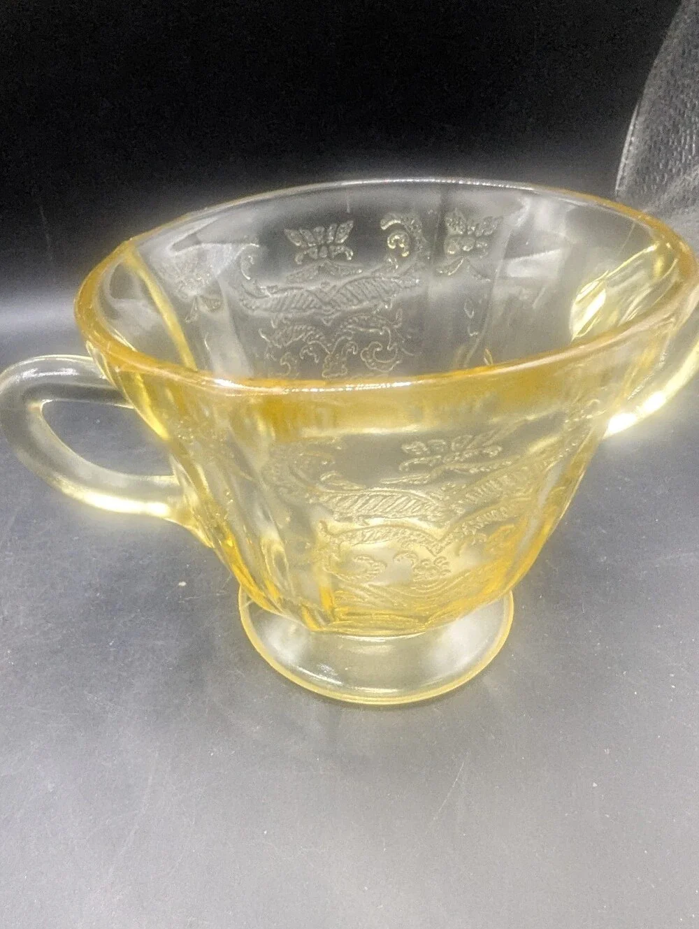 Vintage Federal Glass Madrid Pattern Yellow Depression Glass Creamer And Sugar